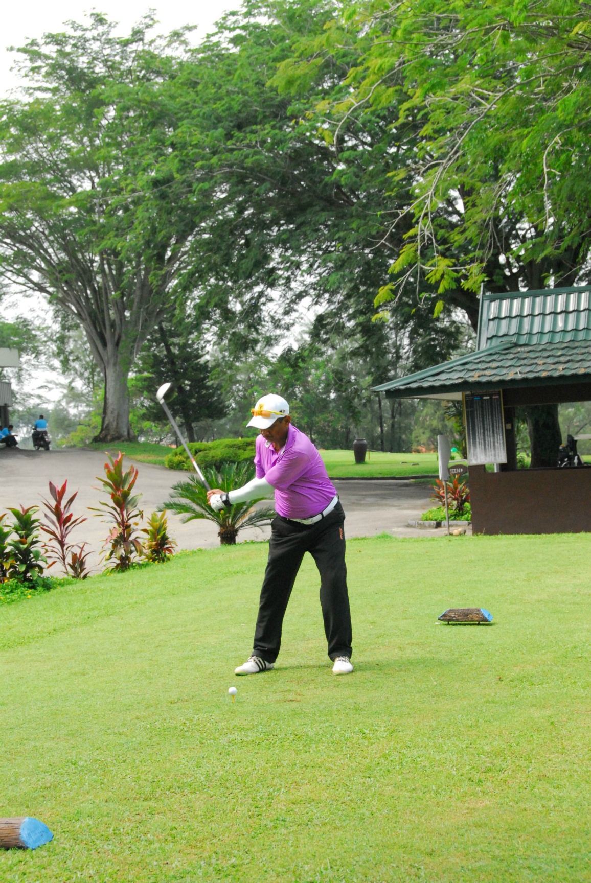 PRO15 157 GOLF DSC 0464.JPG